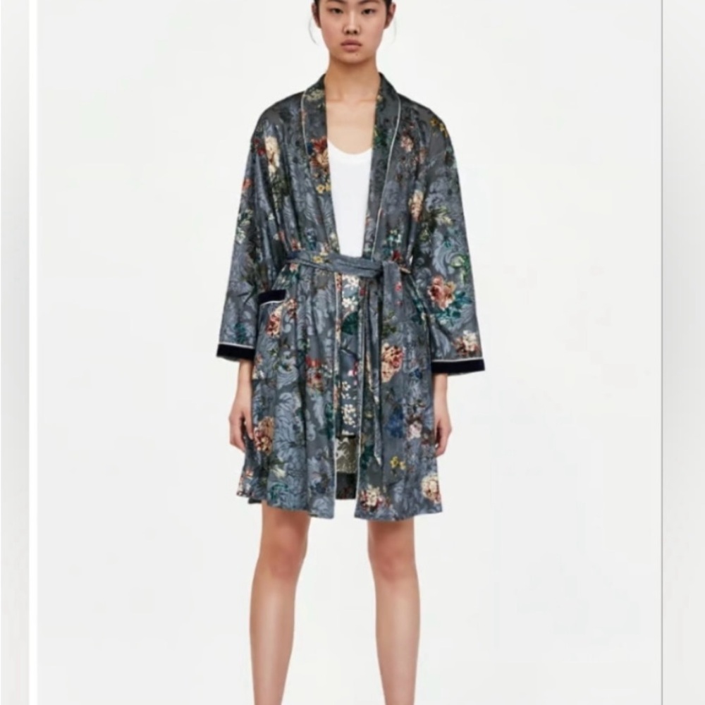 Zara Floral Kimono and Shorts Matching Set